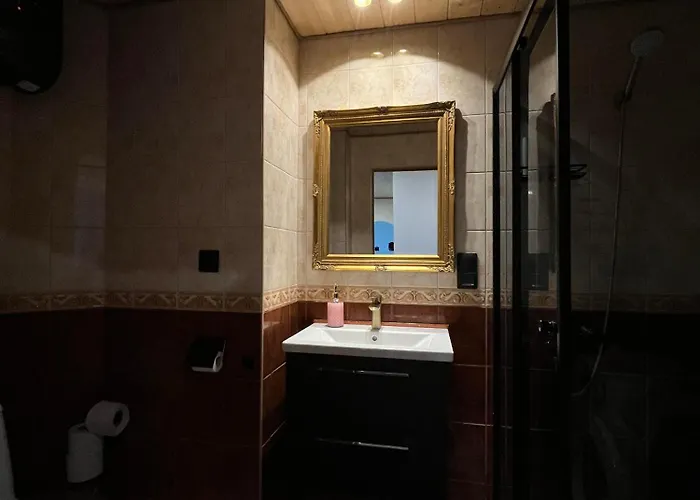 Kitse 26 , Self Check-in, Free Parking *